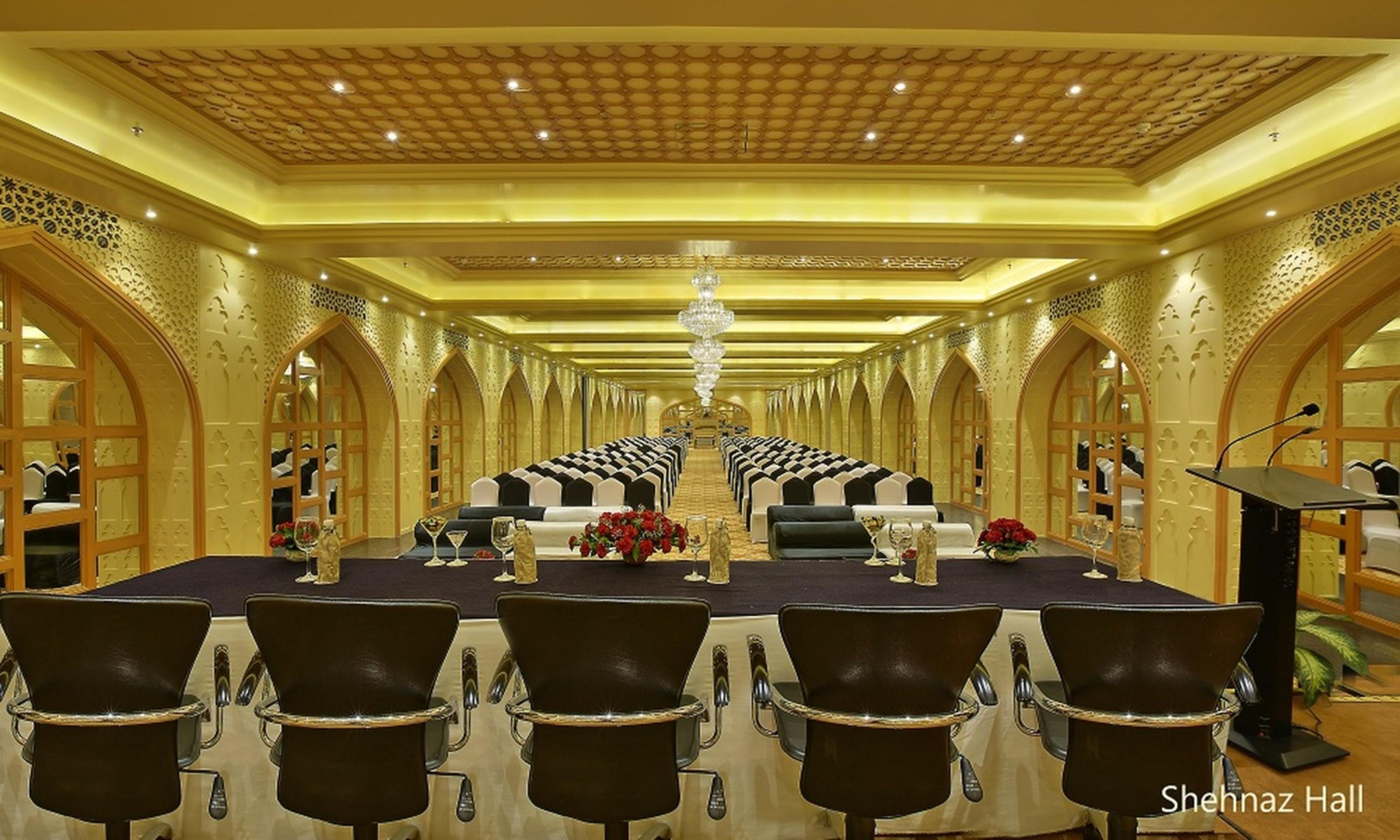Hotel Clarks Shiraz Agra  Exterior foto