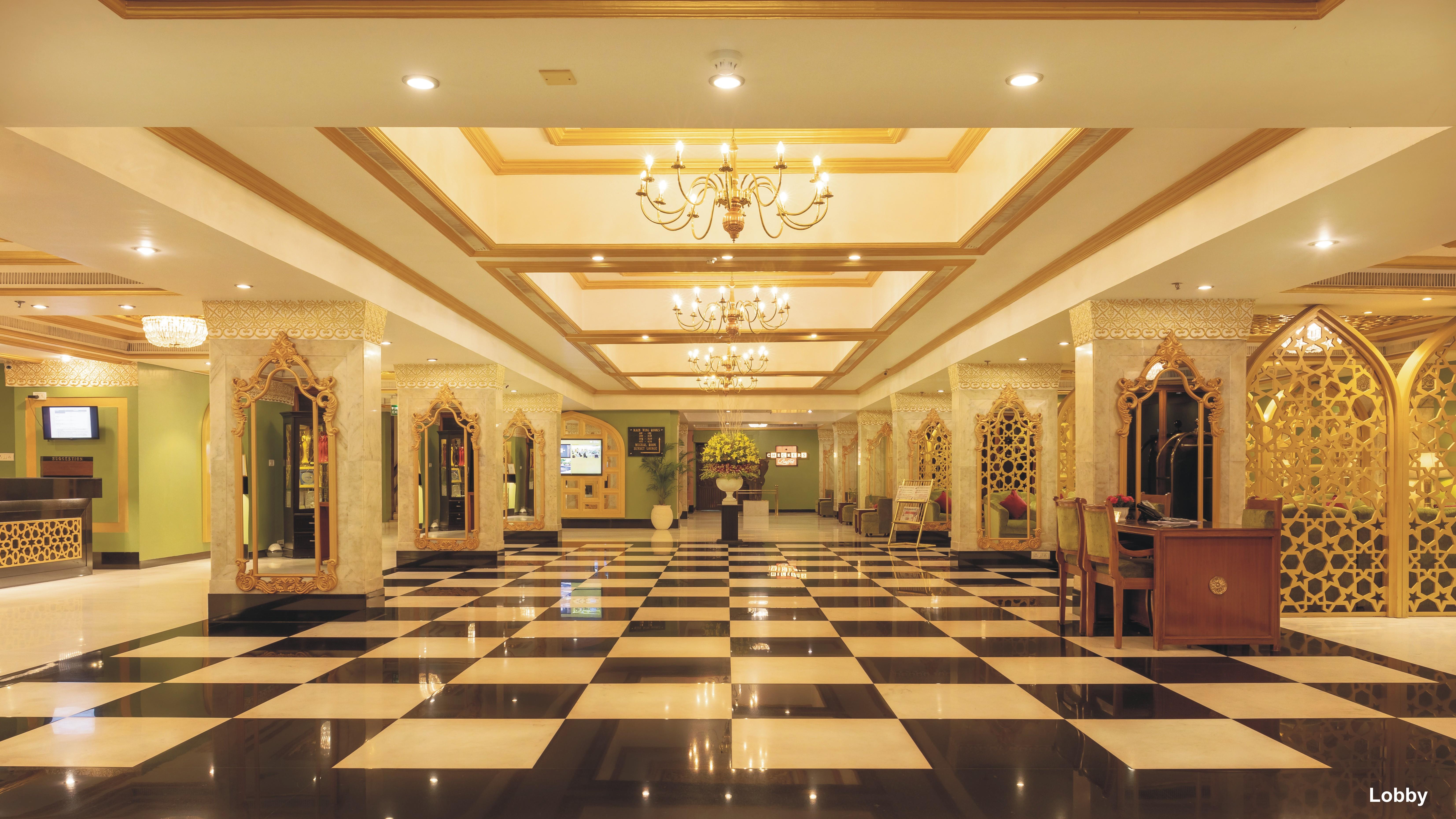 Hotel Clarks Shiraz Agra  Exterior foto