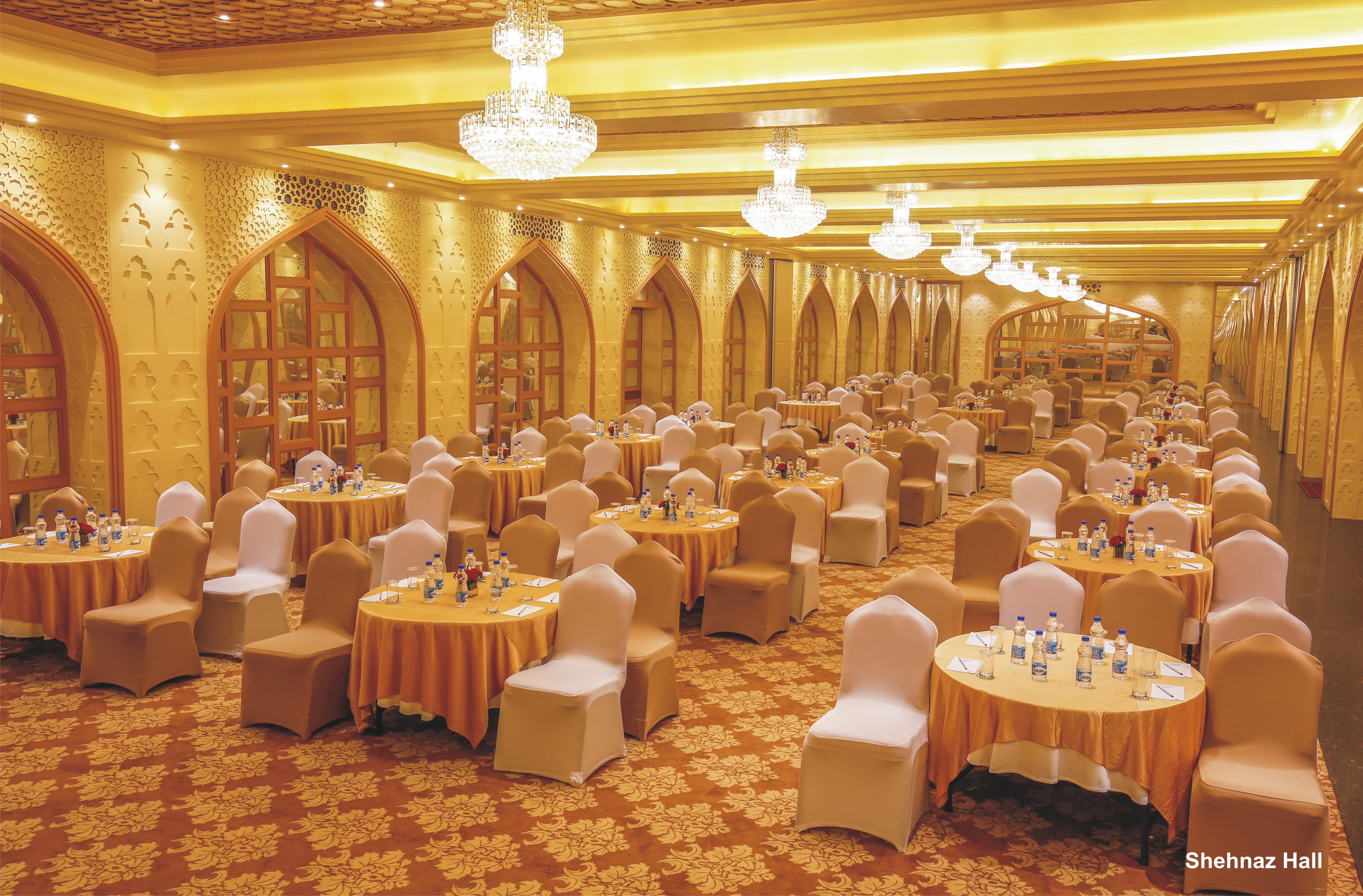 Hotel Clarks Shiraz Agra  Exterior foto
